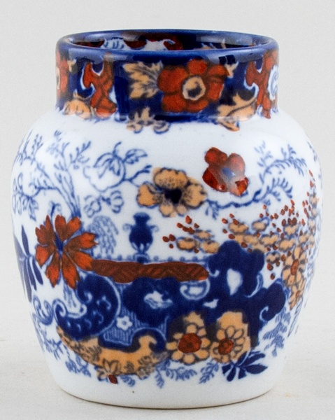 Vase c1900
